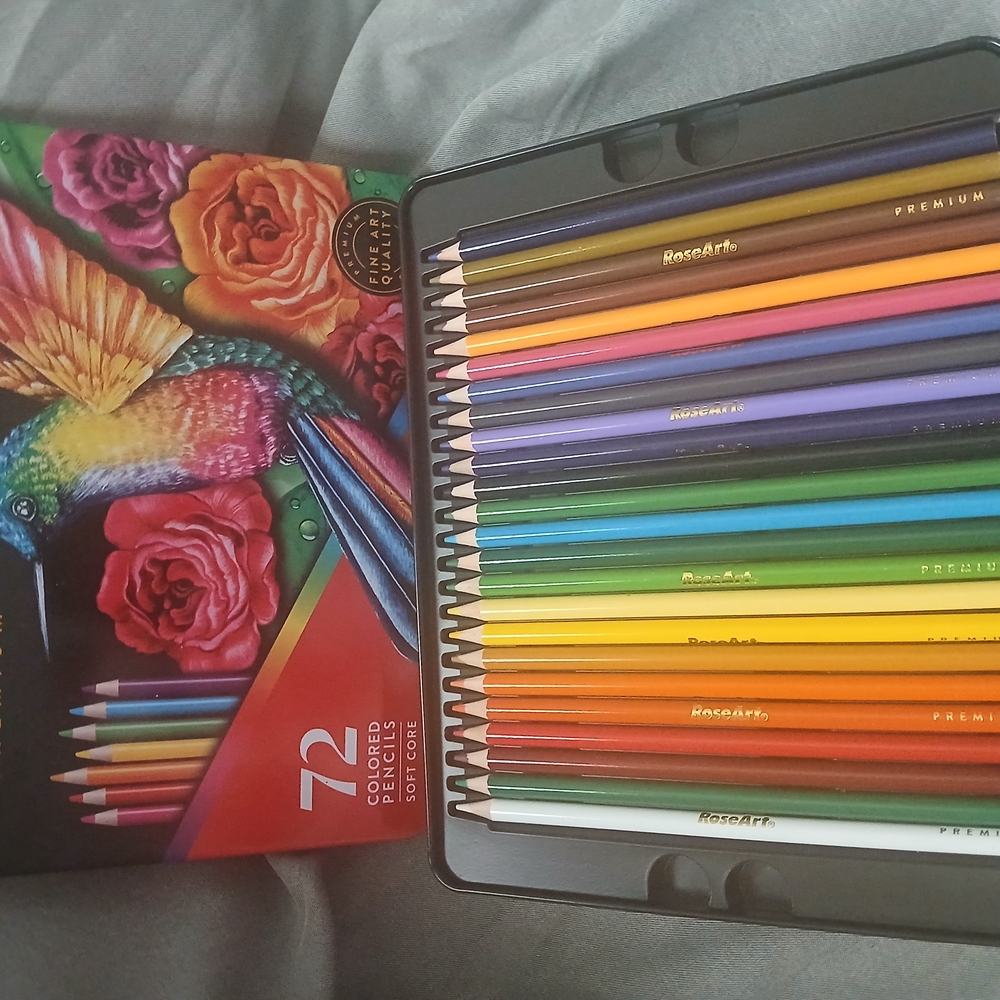 RoseArt 72 Colored Pencils Set